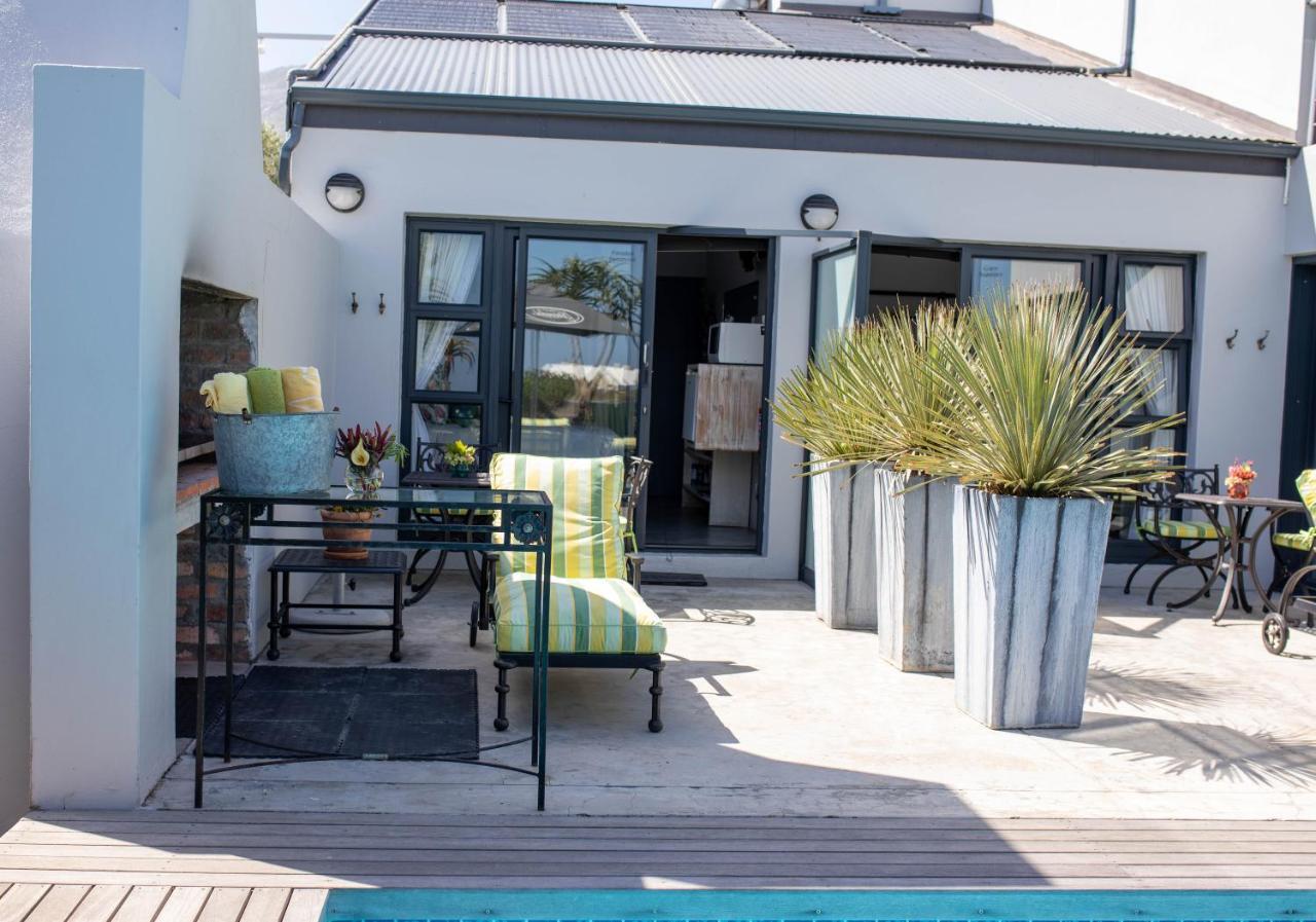 Stay At Friends Bettyʼs Bay Buitenkant foto