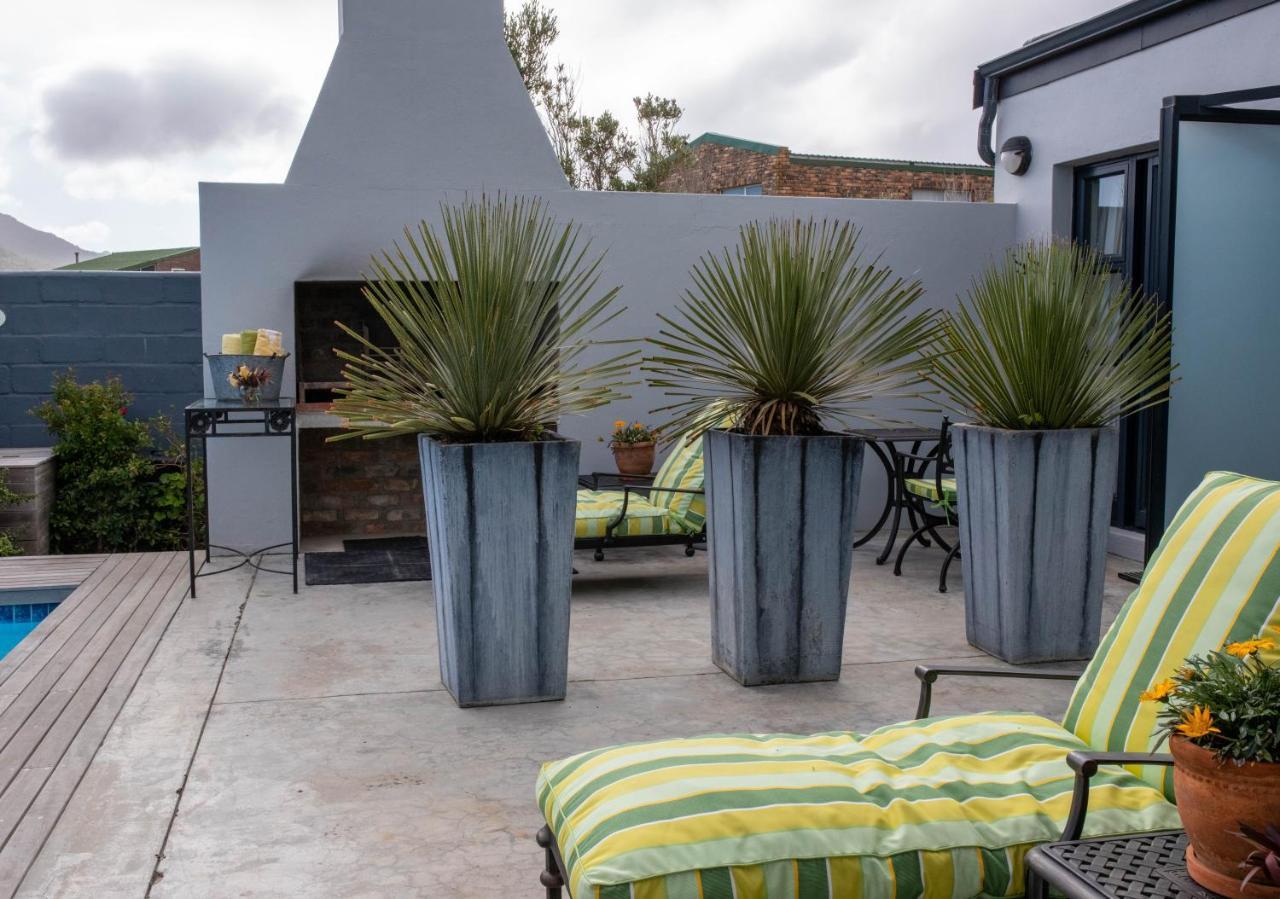 Stay At Friends Bettyʼs Bay Buitenkant foto