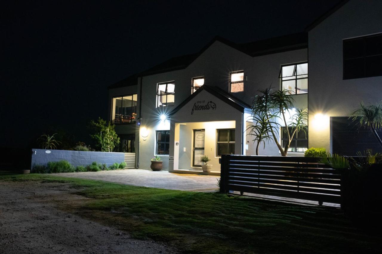 Stay At Friends Bettyʼs Bay Buitenkant foto