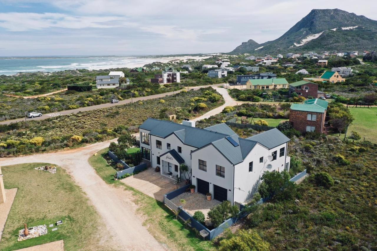 Stay At Friends Bettyʼs Bay Buitenkant foto